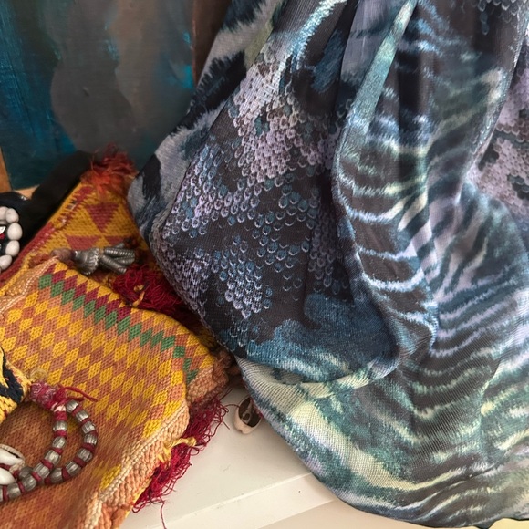 Elena Wang Elegant Blue Animal Print Blouse M - Picture 6 of 16